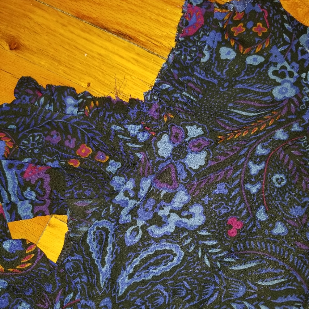 Loft Blouse - Picture 3 of 3